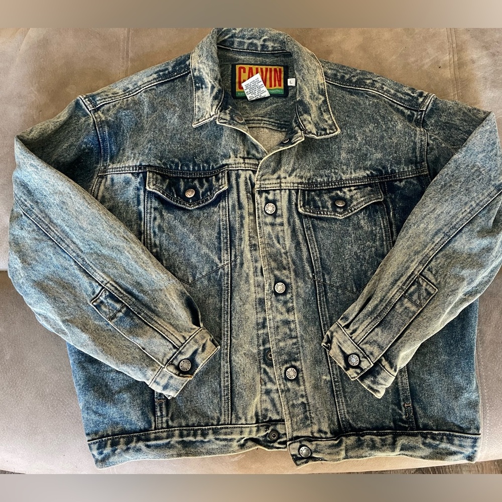 Vintage 80s acid wash Calvin Klein denim jacket L